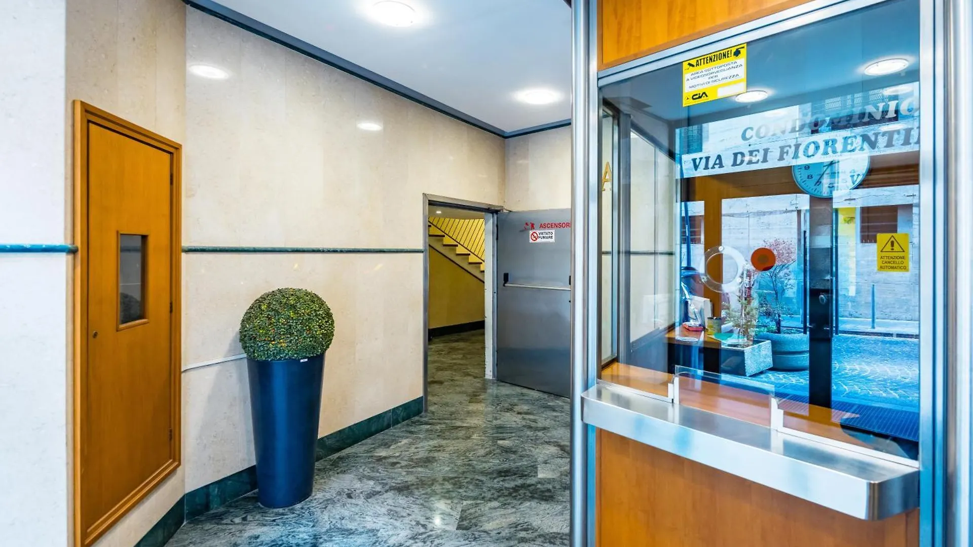 At Twenty-One - New Apt Exclusive Panoramic Views! Naples Apartment