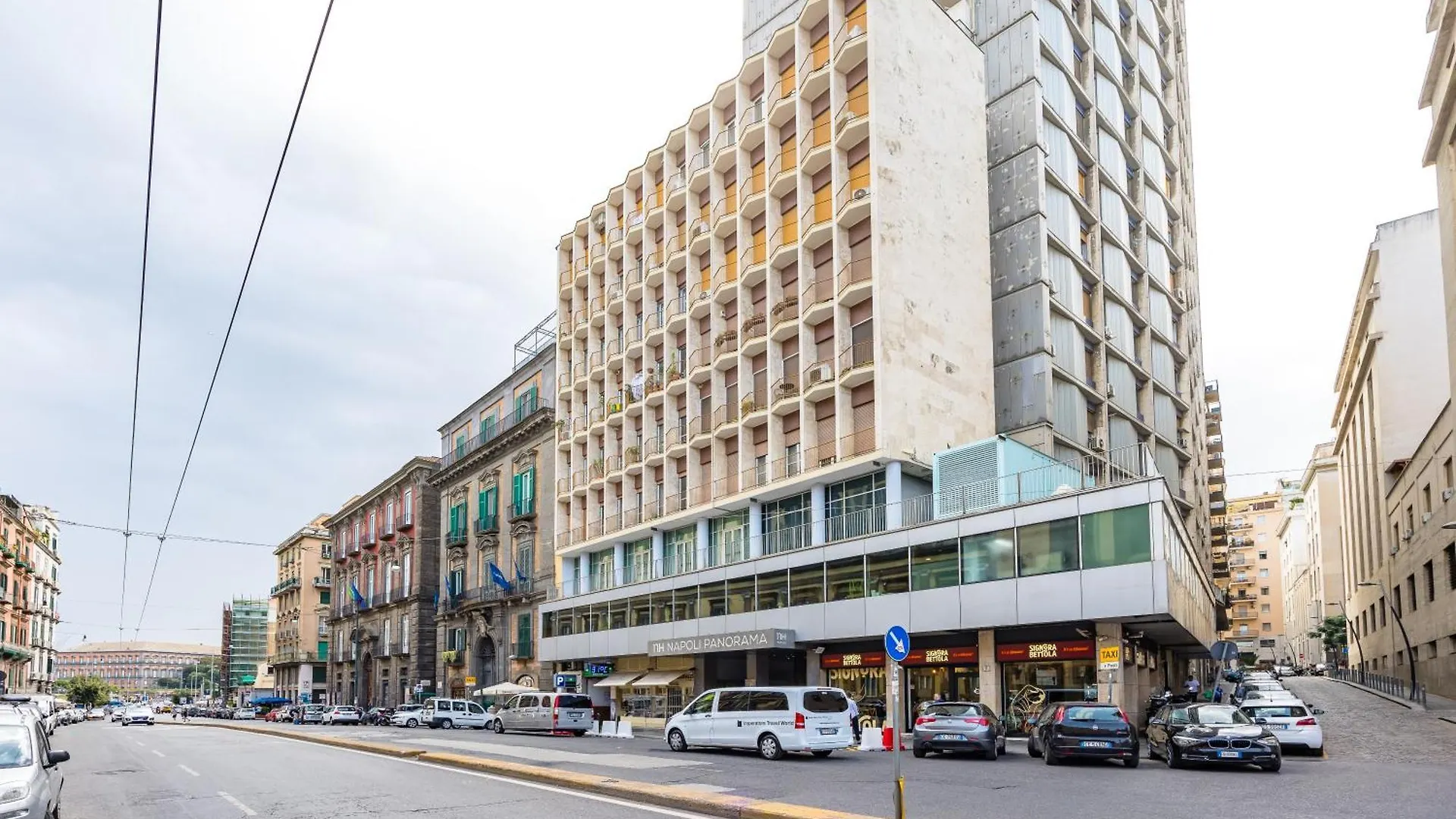At Twenty-One - New Apt Exclusive Panoramic Views! Naples 0*,